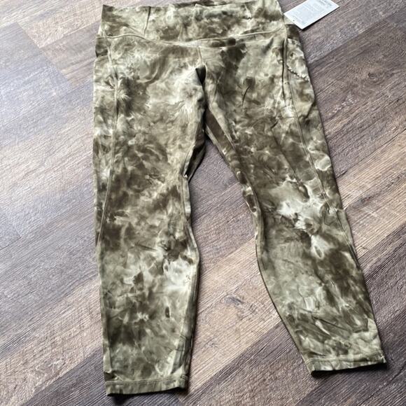 Lululemon Align HR Pant 25” with pockets - Picture 6 of 8